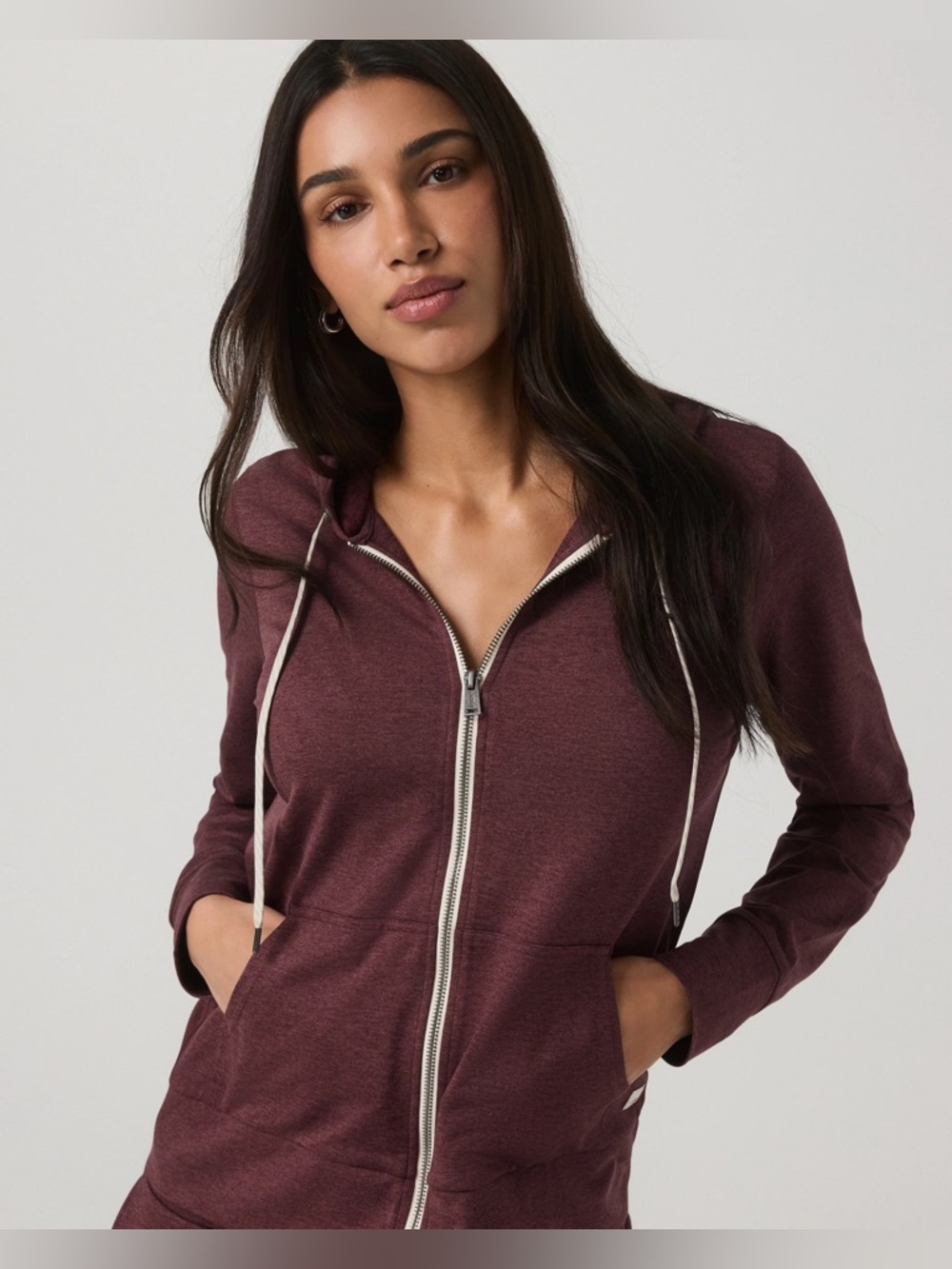 Vuori Halo Performance Hoodie Fig Heather Size Small NWOT